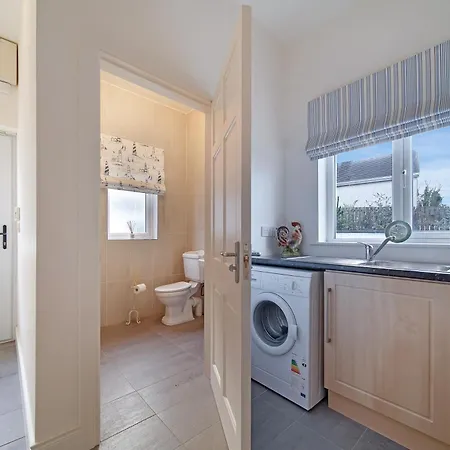 Waterstone, Narin بيت للعطل *