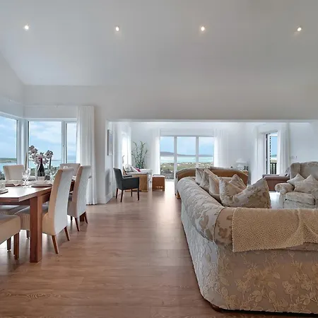 بيت للعطل Waterstone, Narin