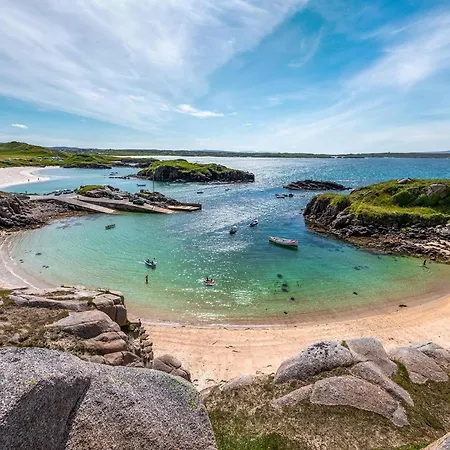 Waterstone, Narin Holiday home