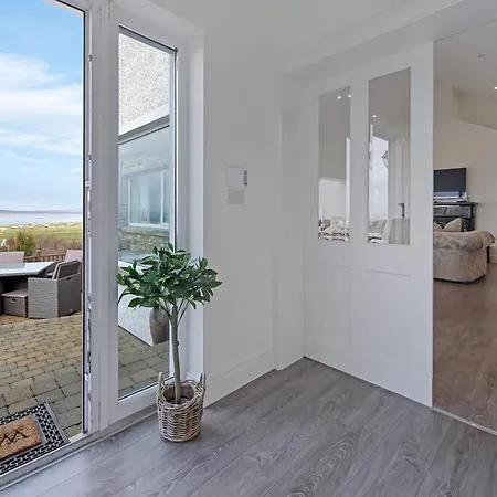 Waterstone, Narin بيت للعطل