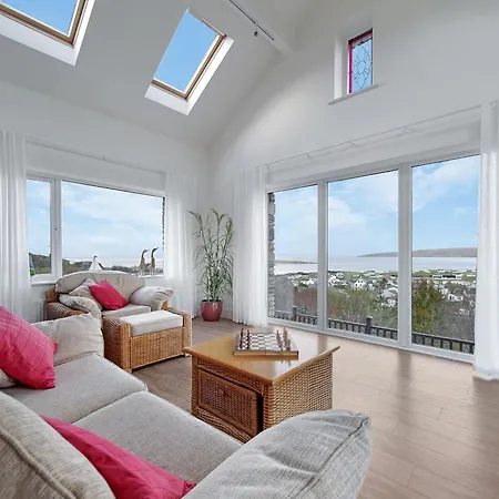 Waterstone, Narin بيت للعطل