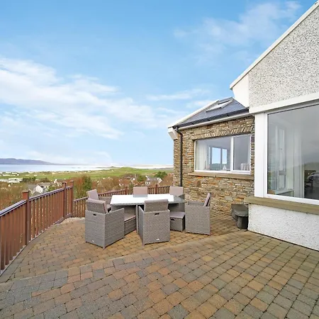 Waterstone, Narin Holiday home *