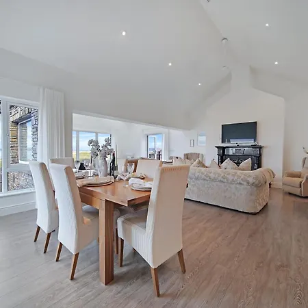 Waterstone, Narin Дом отдыха